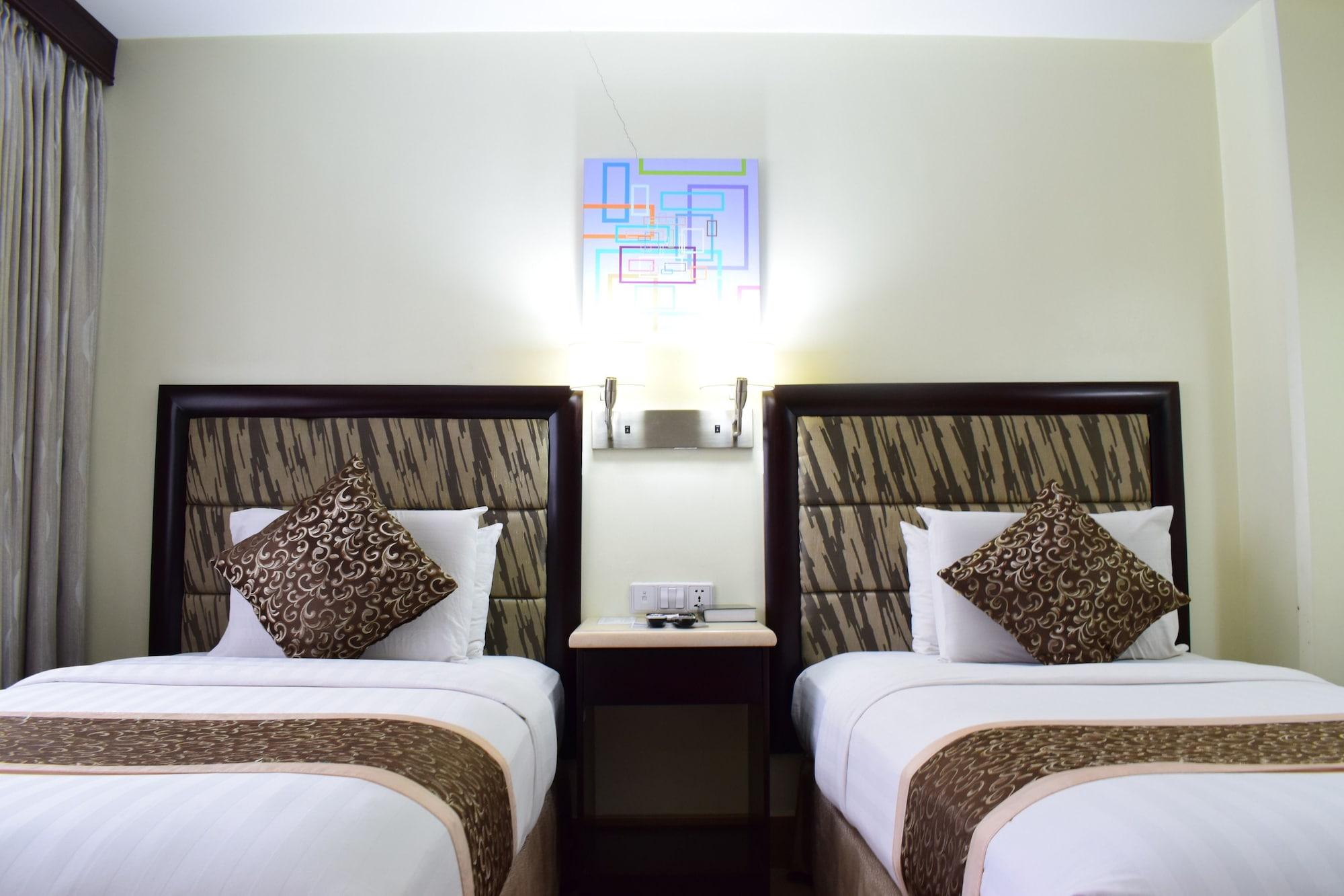Diamond Suites And Residences Cebu Exterior photo