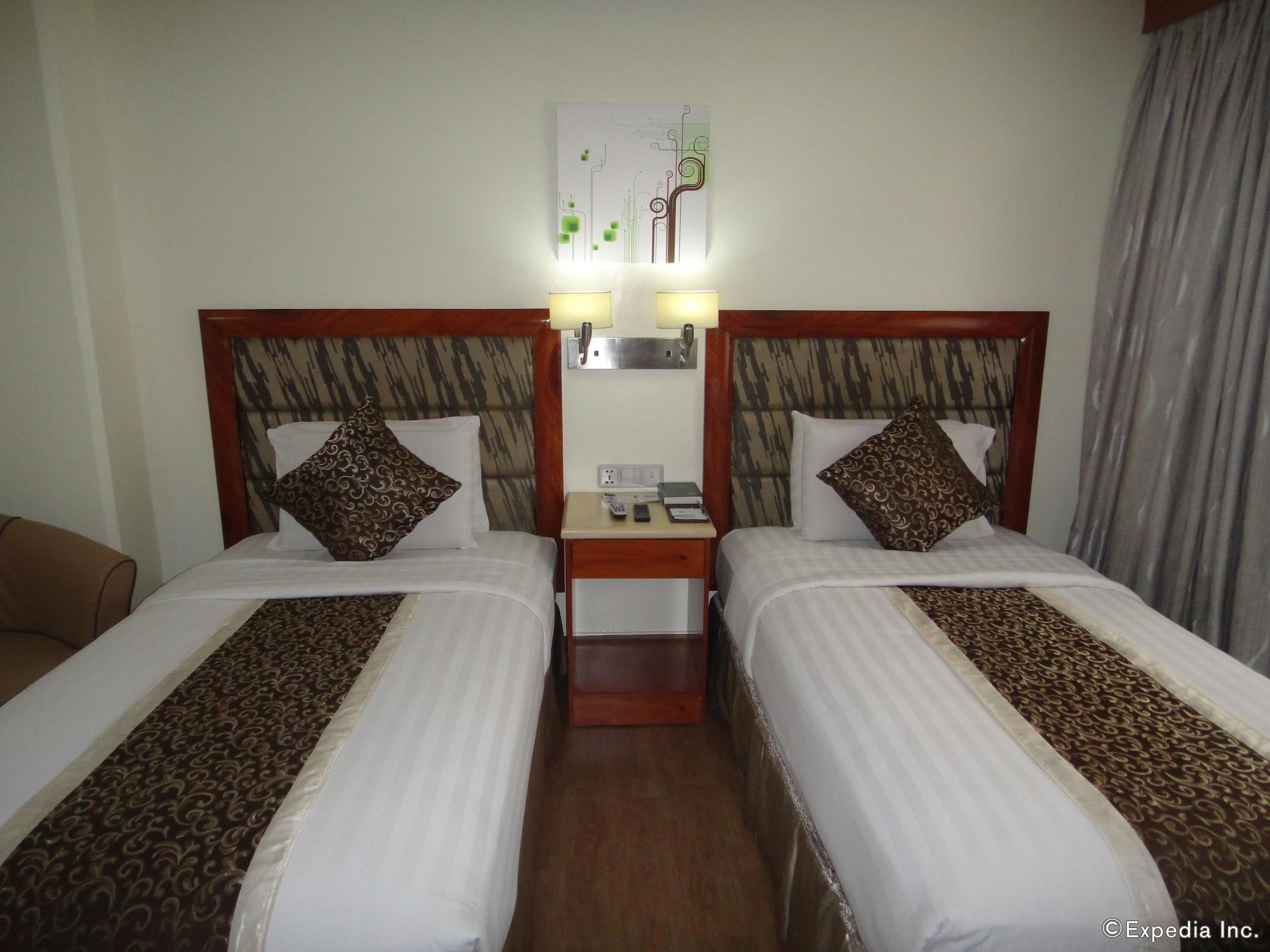 Diamond Suites And Residences Cebu Exterior photo