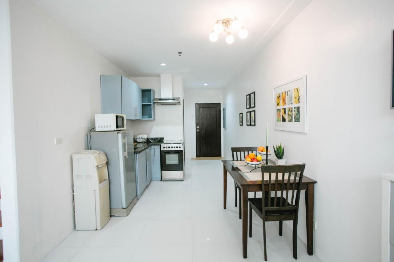 Diamond Suites And Residences Cebu Exterior photo