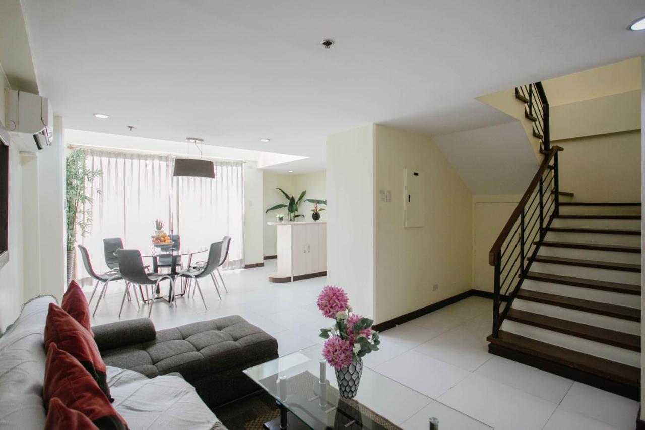 Diamond Suites And Residences Cebu Exterior photo