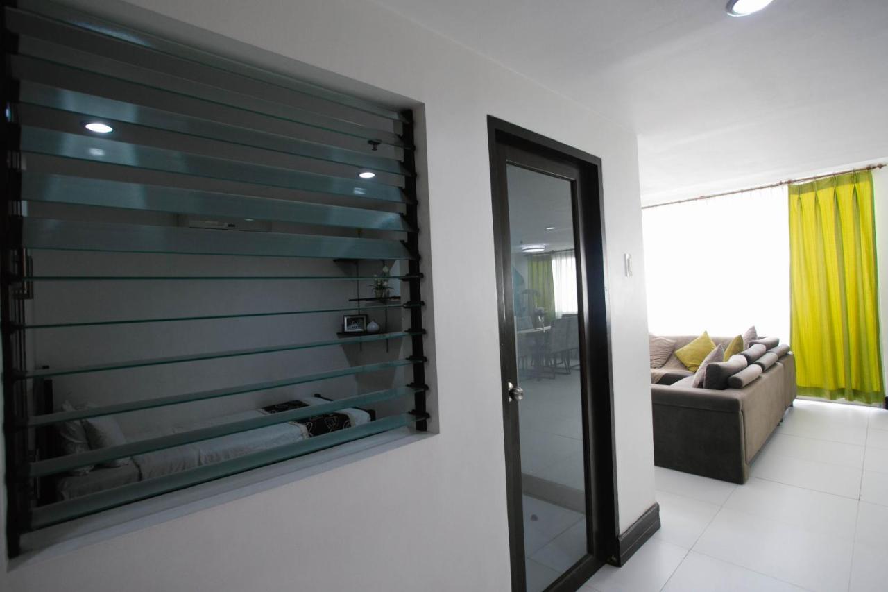 Diamond Suites And Residences Cebu Exterior photo