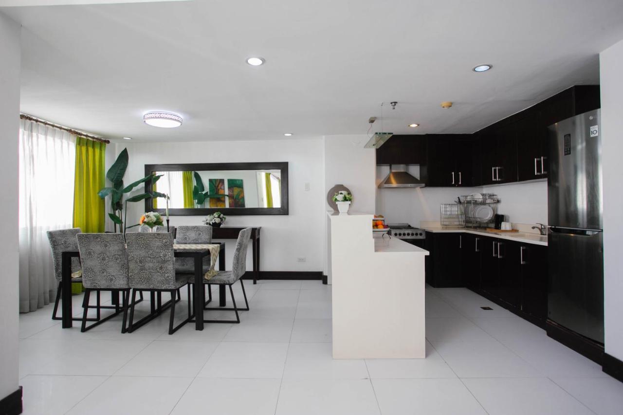 Diamond Suites And Residences Cebu Exterior photo