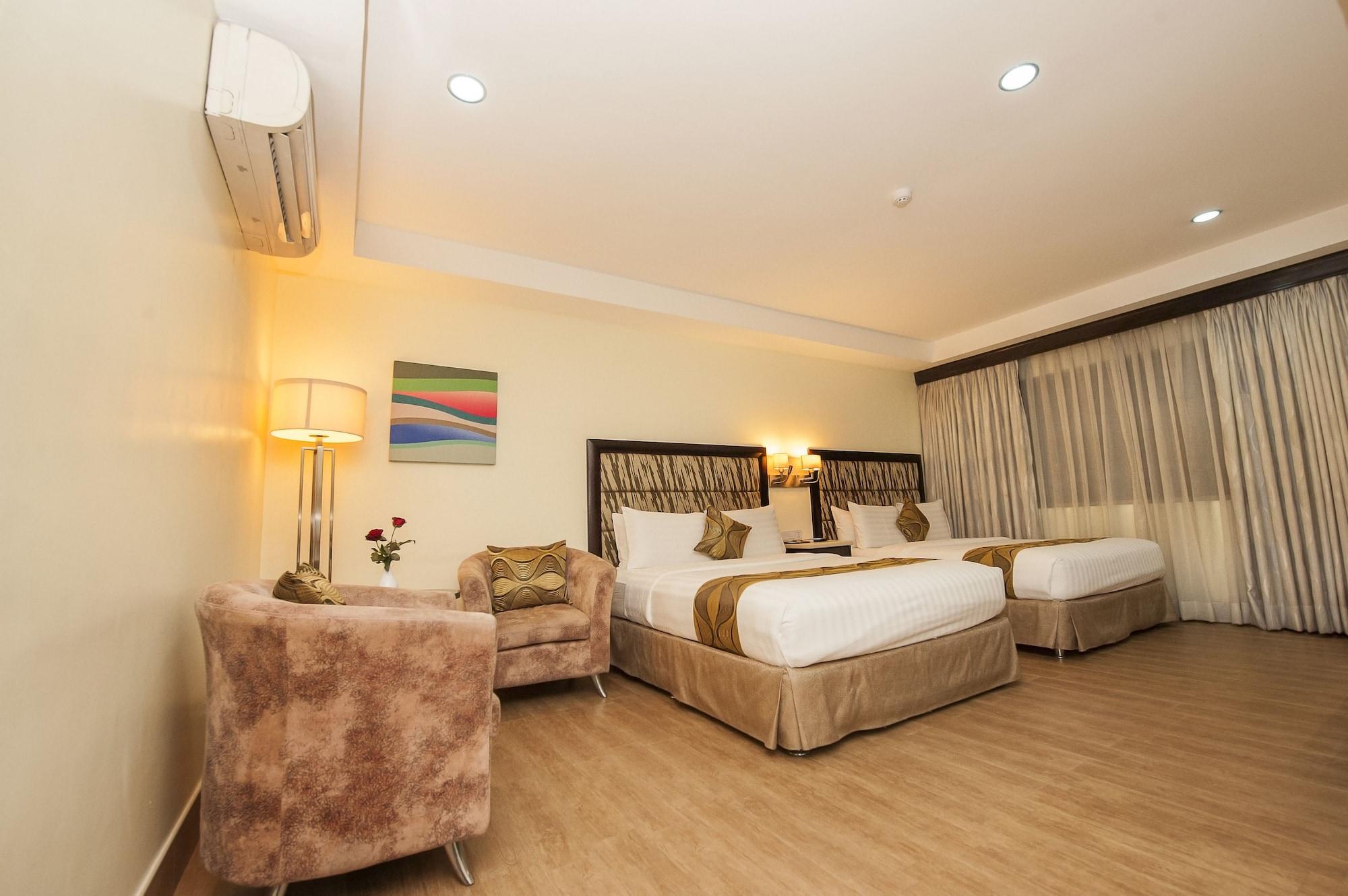 Diamond Suites And Residences Cebu Exterior photo